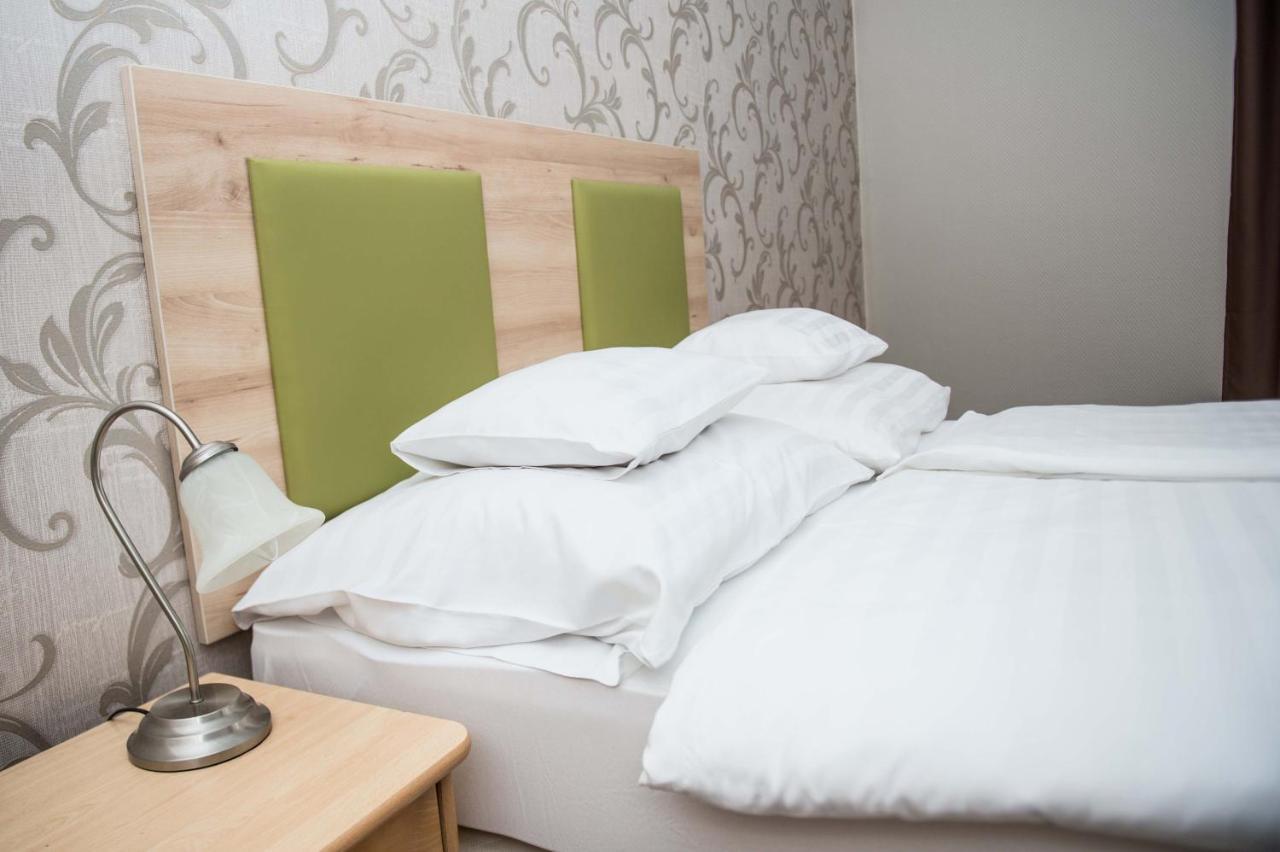 Hozam Wellness Es Apartman Szolnok Exterior photo
